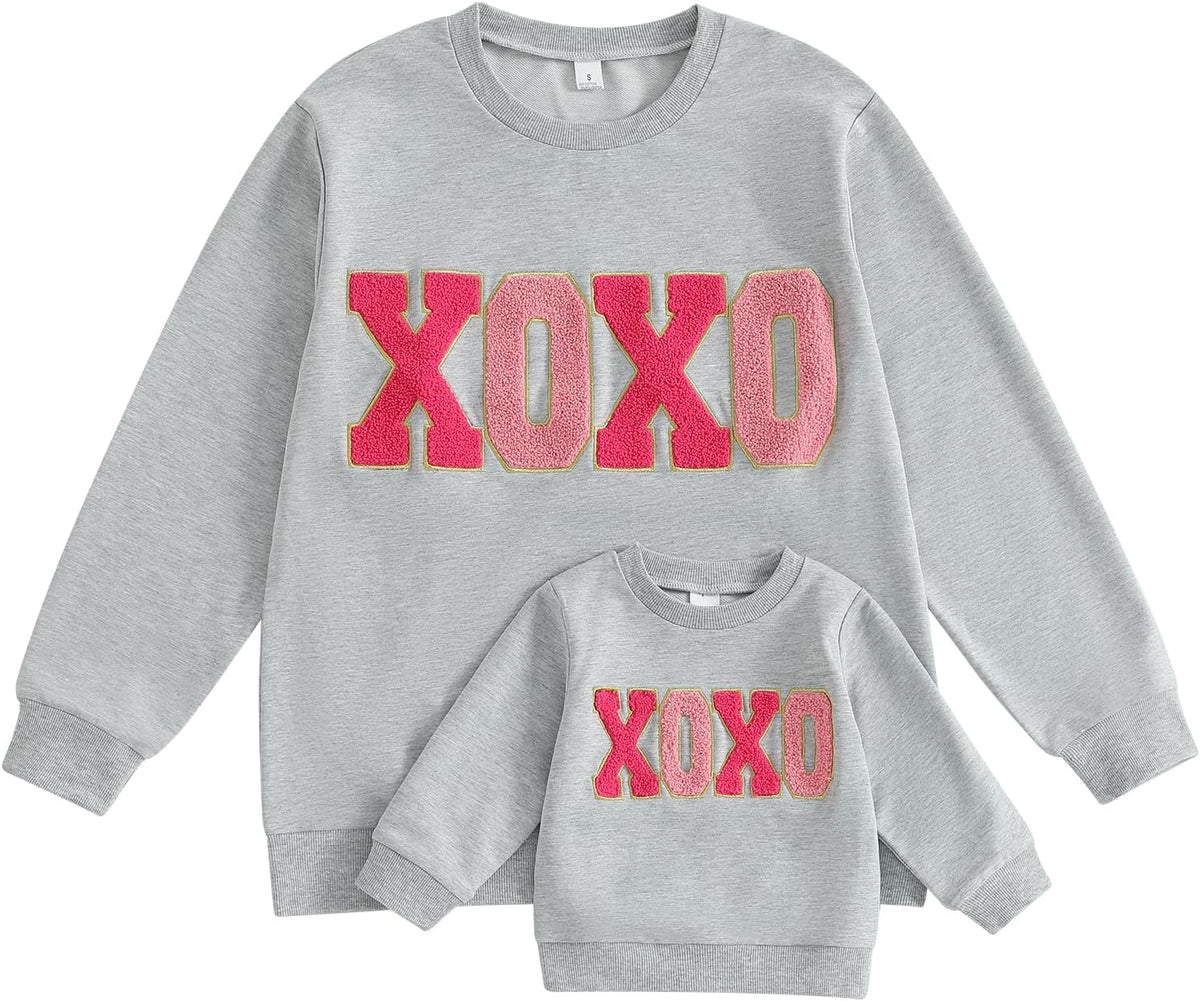 Karuedoo Mommy and Me Valentines Outfits Family Matching Shirts Letter Print Crewneck Long Sleeve Sweatshirt Pullover Top