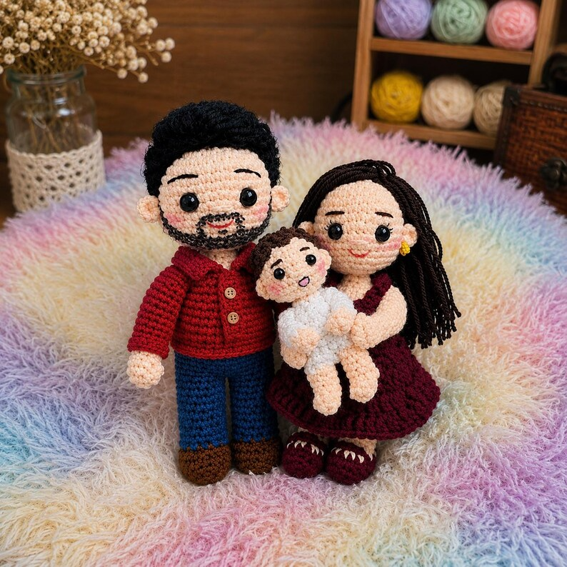 Custom Crochet Family Doll, Personalized Amigurumi Family Portrait, Handmade Couple &amp; Baby Doll, Family Keepsake Gift from Photo