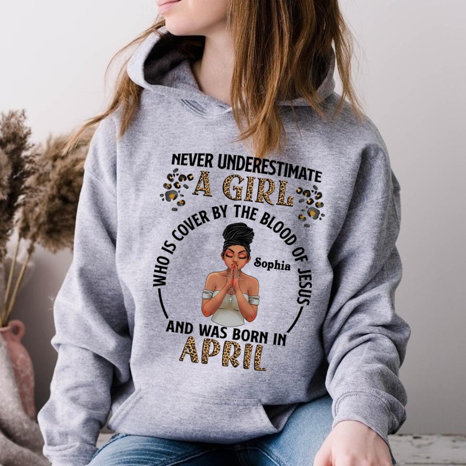 April Birthday Shirt, Custom Birthday Shirt, Queens Born In April, April Birthday Gifts, April shirts for Woman