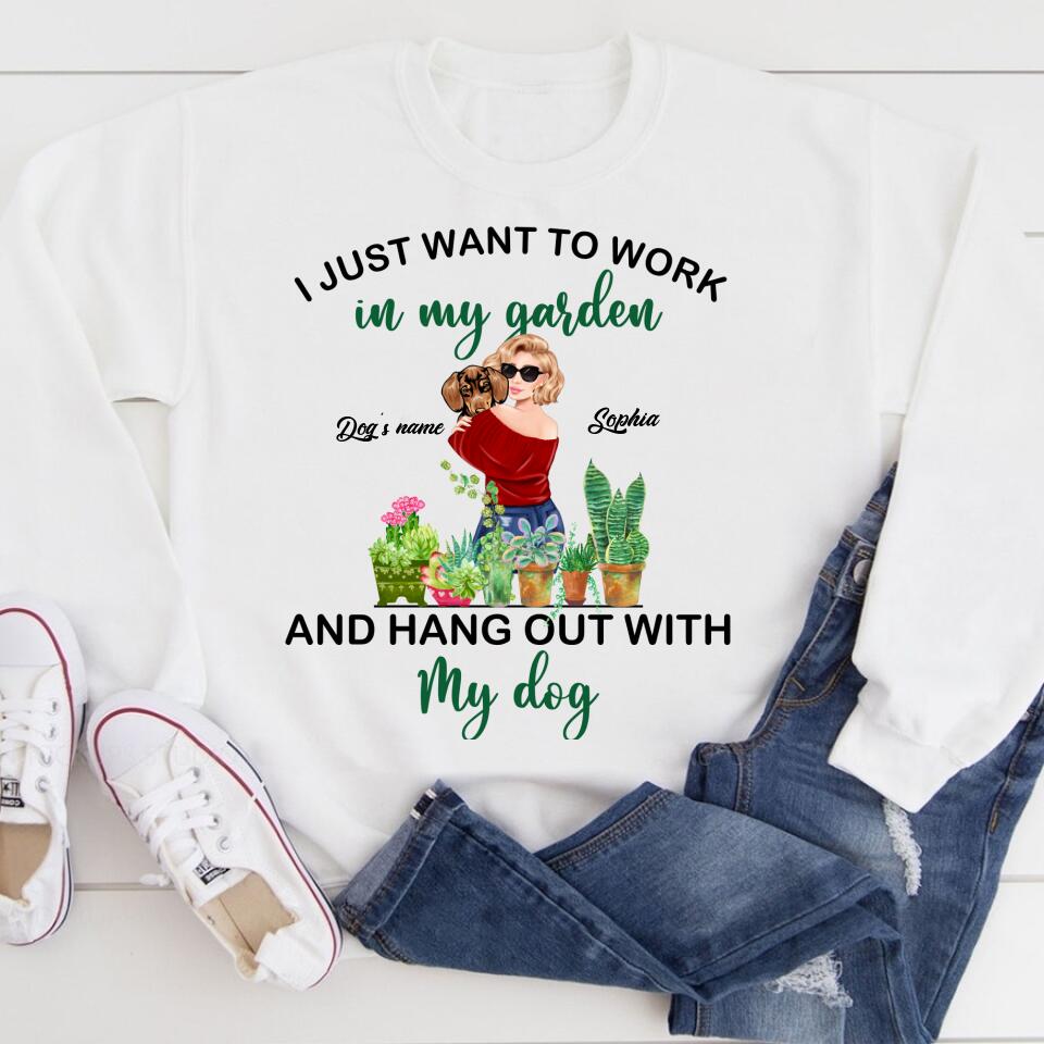 Garden tshirt, Funny Gardening t shirts, t shirt I just want to work in my garden, Gift For Gardeners, Plant Lovers, I just want to work in my garden and hang out with my dog