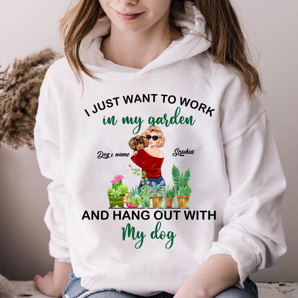 Garden tshirt, Funny Gardening t shirts, t shirt I just want to work in my garden, Gift For Gardeners, Plant Lovers, I just want to work in my garden and hang out with my dog