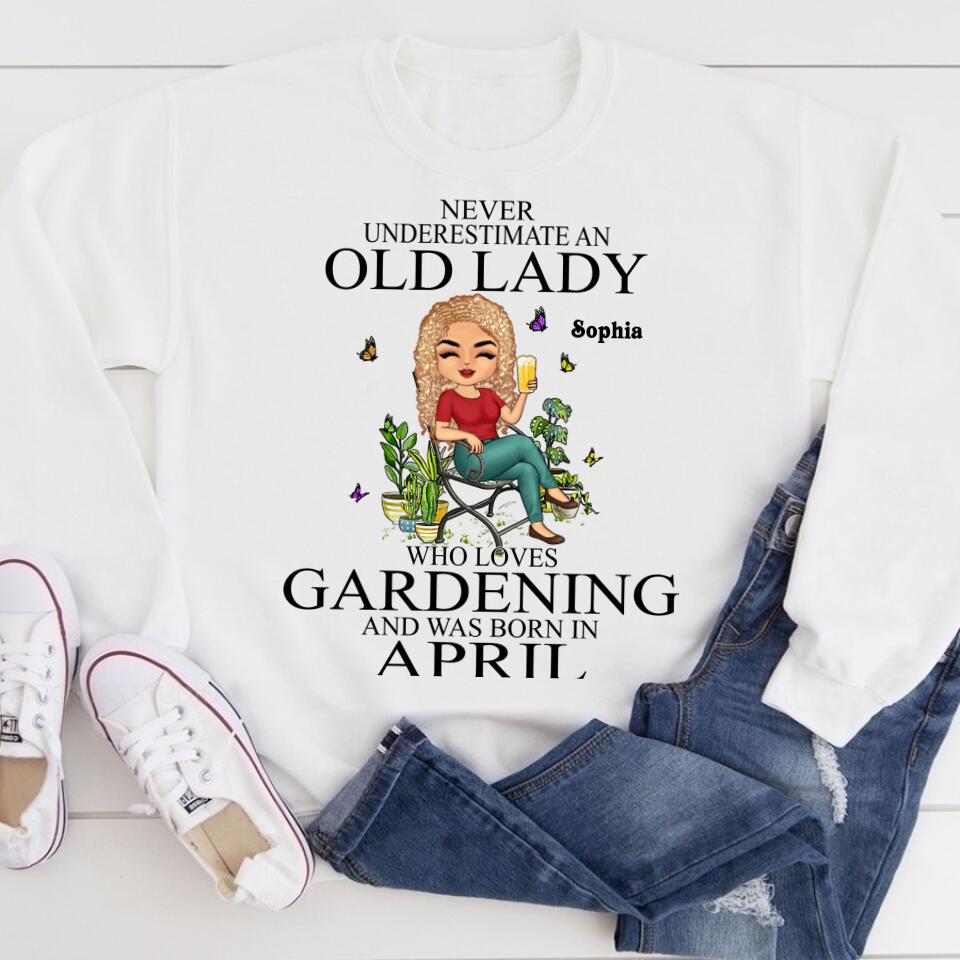 April Birthday Shirt, Custom Birthday Shirt, Queens Born In April, April Birthday Gifts, April Queen Shirt, April Birthday Shirts For Woman, Her Birthday Gifts For April, Gardening Custom Shirt, Gift For Gardeners, Plant Lovers