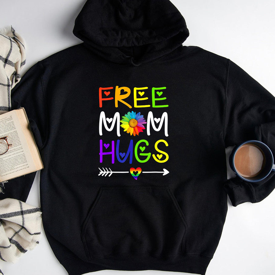 LGBT Shirts, Rainbow Pride Shirt, Free Mom Hugs Daisy Rainbow Heart LGBT Pride Month T-Shirt